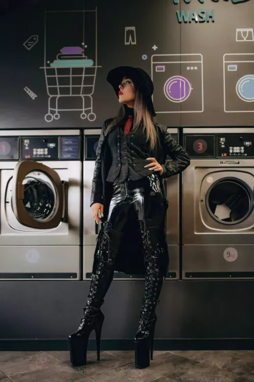 Do I seem too intimidating for guys to approach?