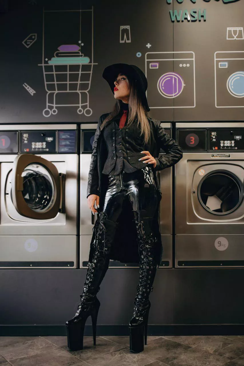 Do I seem too intimidating for guys to approach?