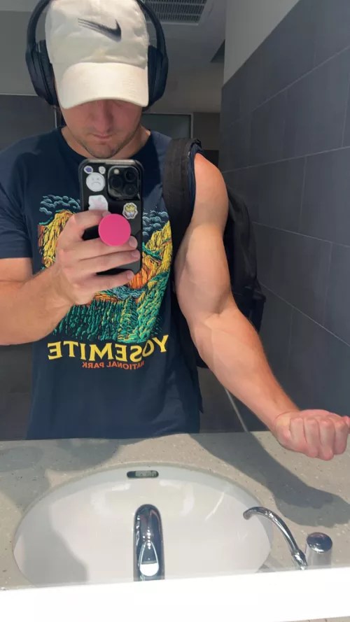 Great biceps and back day today