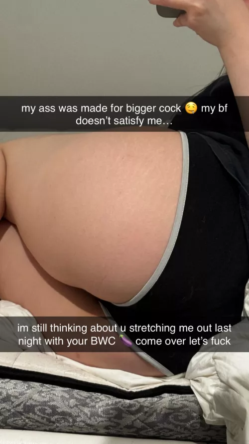 I need a real cock to stretch my tight Asian pussy 🤤 (18)