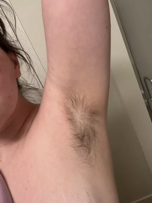 I want to know what hot cum feels like on these pits