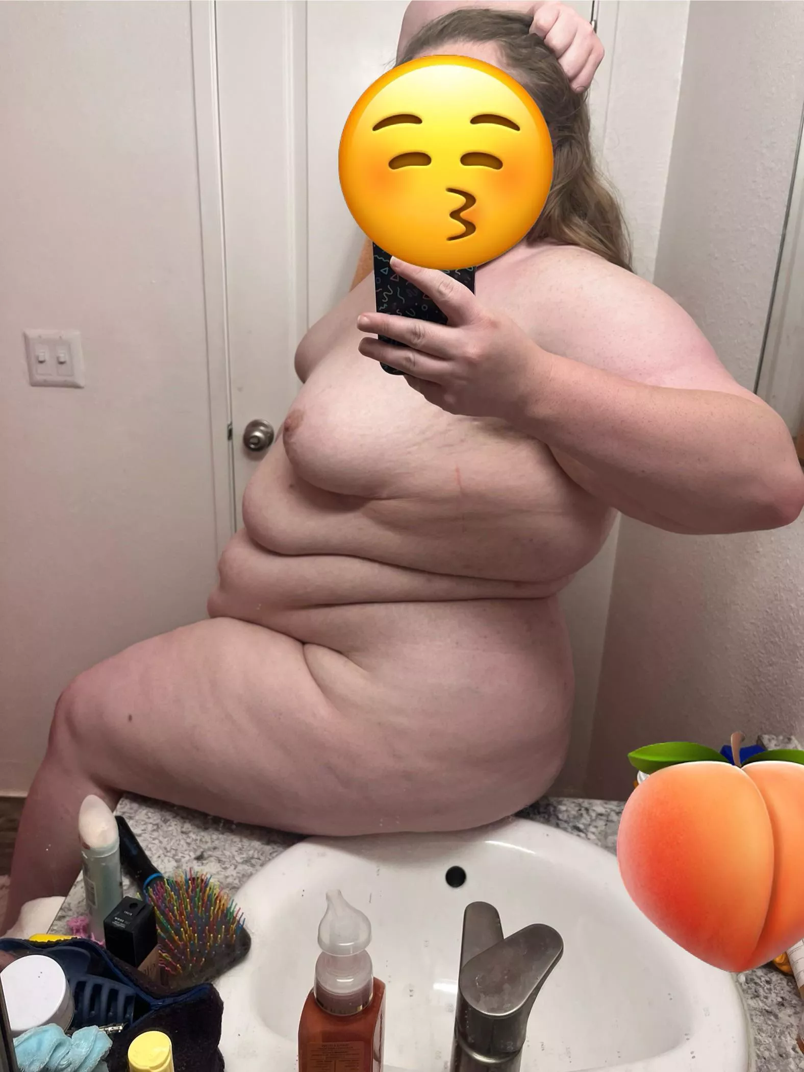 Little tits, big ass ♥️