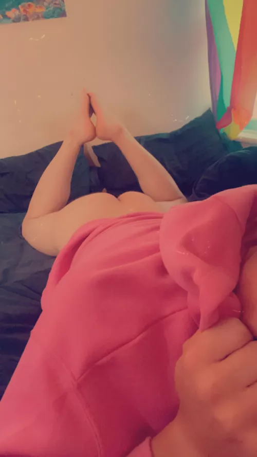 Ripe for the taking 💖🍑💦