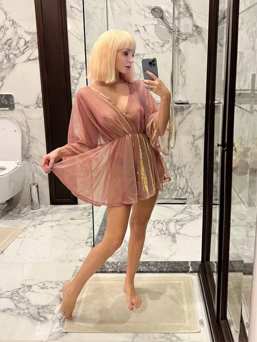 When I'm wearing this dress on our dates, you will have easy access to my whole body ;)