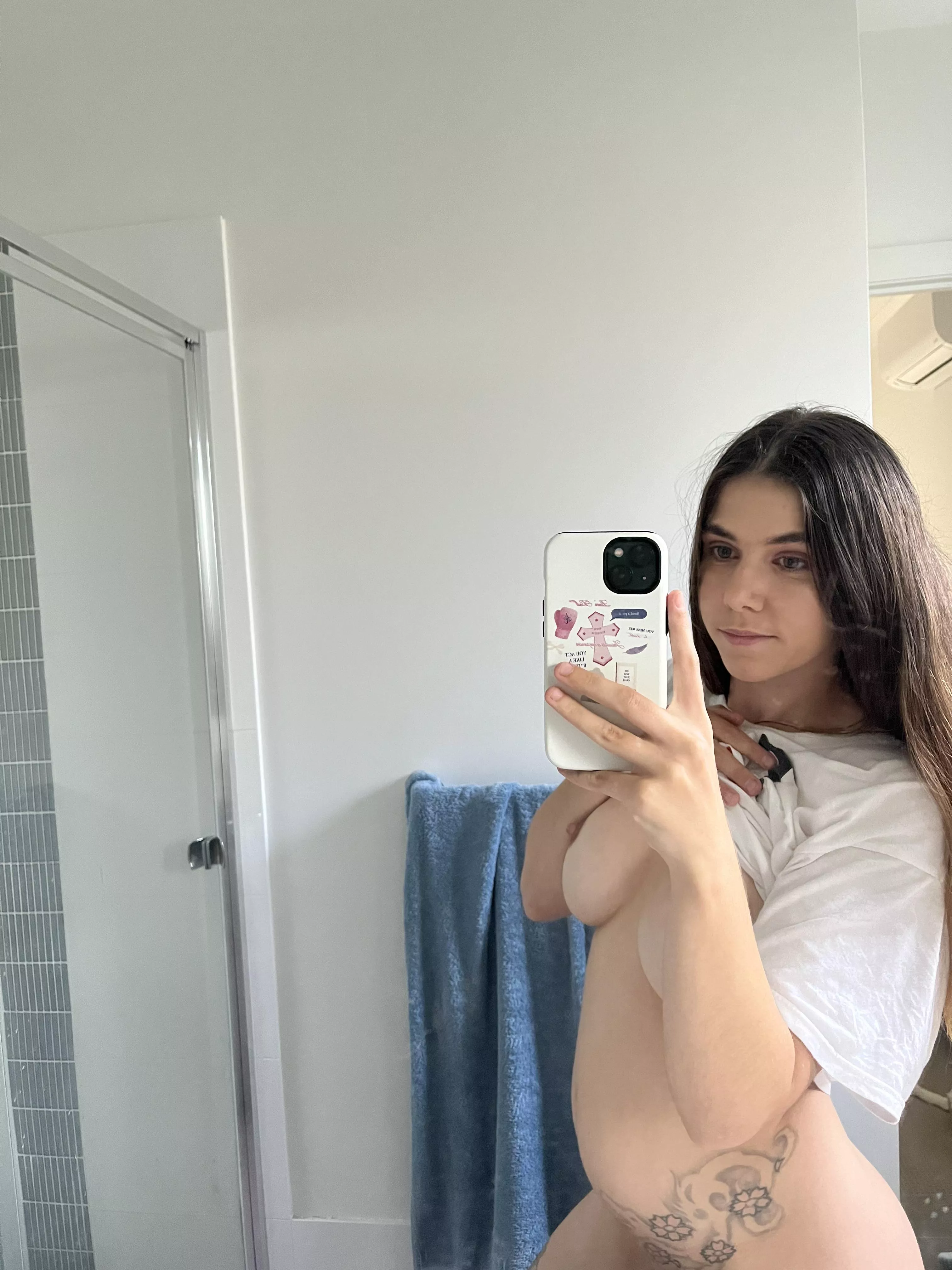 3rd time in pregnant in 3 years, I can’t wait for you to watch me grow 