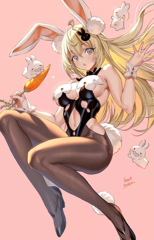 Blonde Bunny Girl 