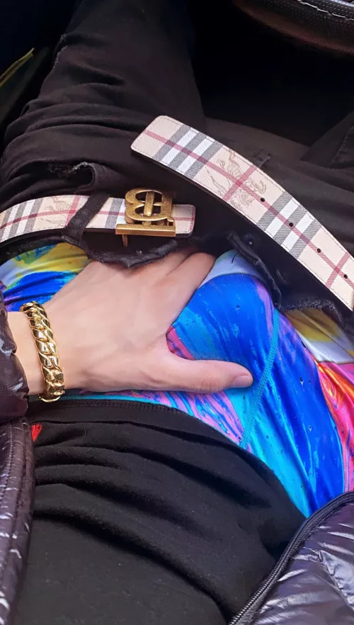 Bulges Are Just Extra Pockets Of Love ;)