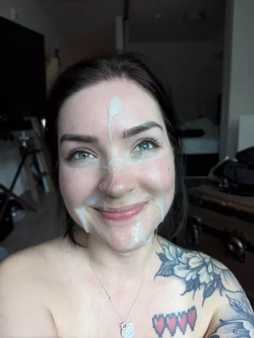 Cum actually makes me look prettier 