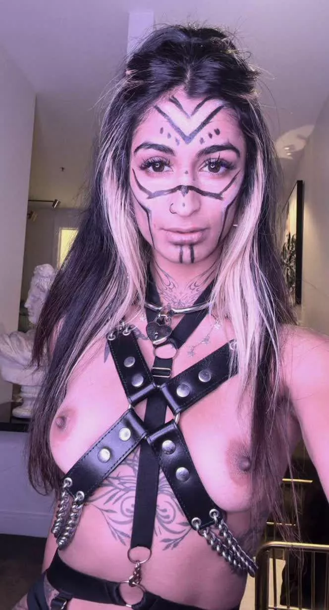 I want cuddles pookie