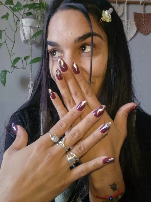 if my nails are like this, imagine my pussy ;) 