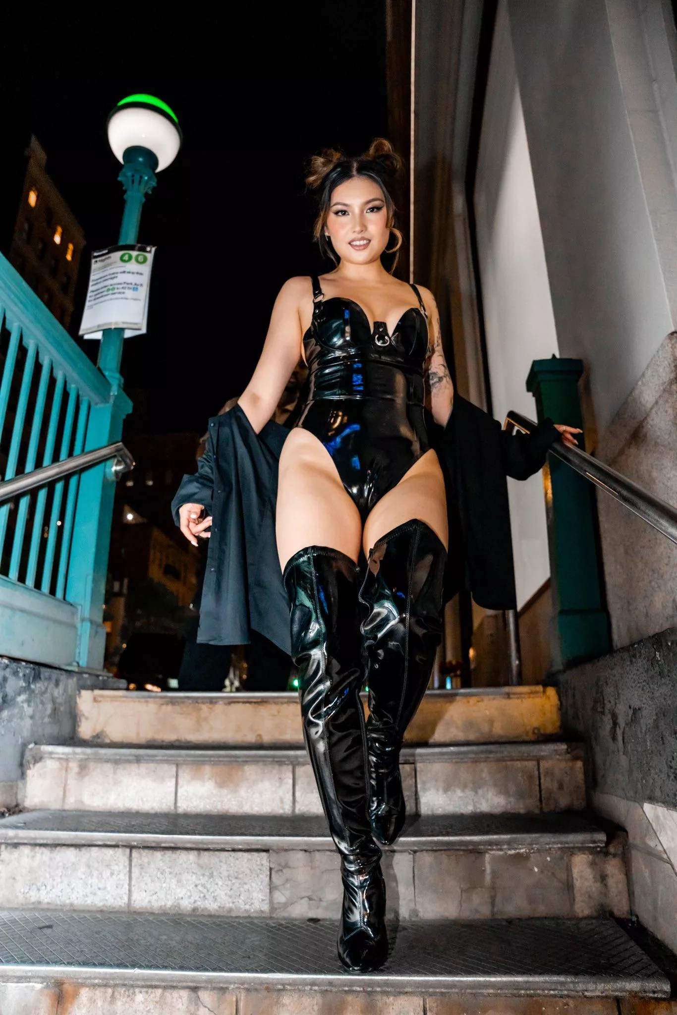 Mx Tomie on the subway 