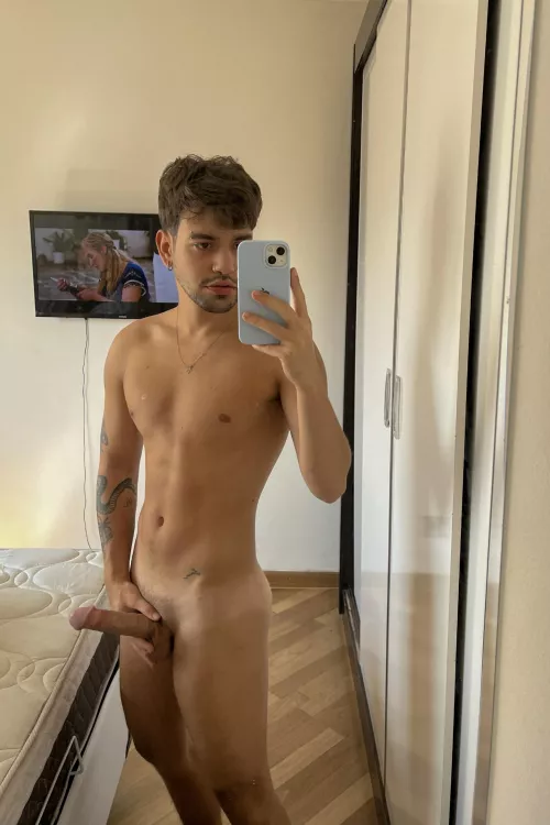 suck or let me fuck?? 🔥