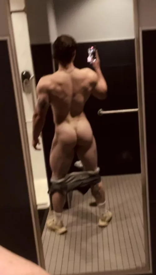 Was a good leg day at the gym🤪