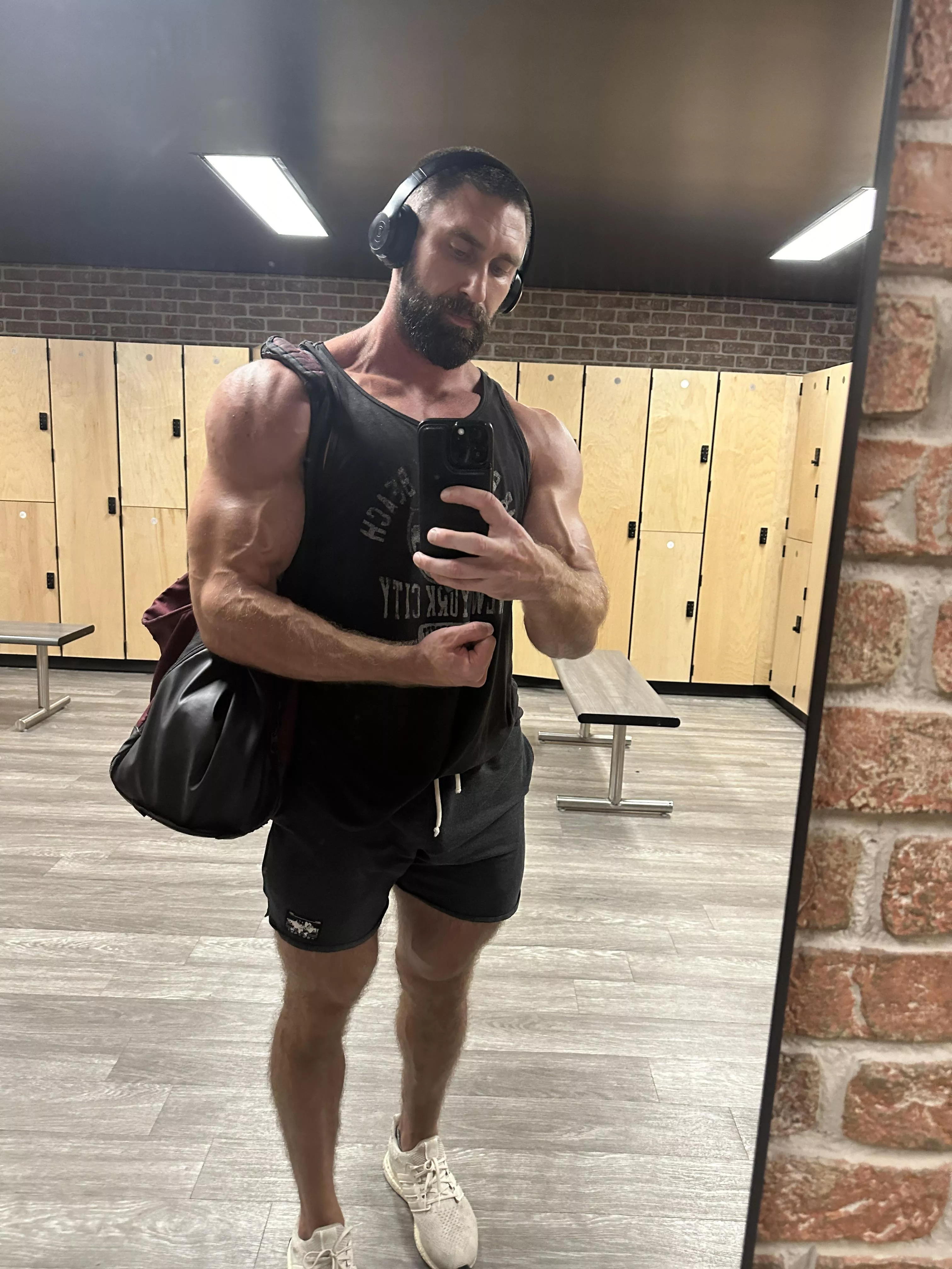 You see me in the lockers what we doing next?