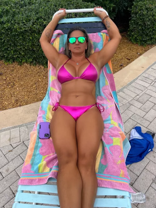 Catch some rays with me today 