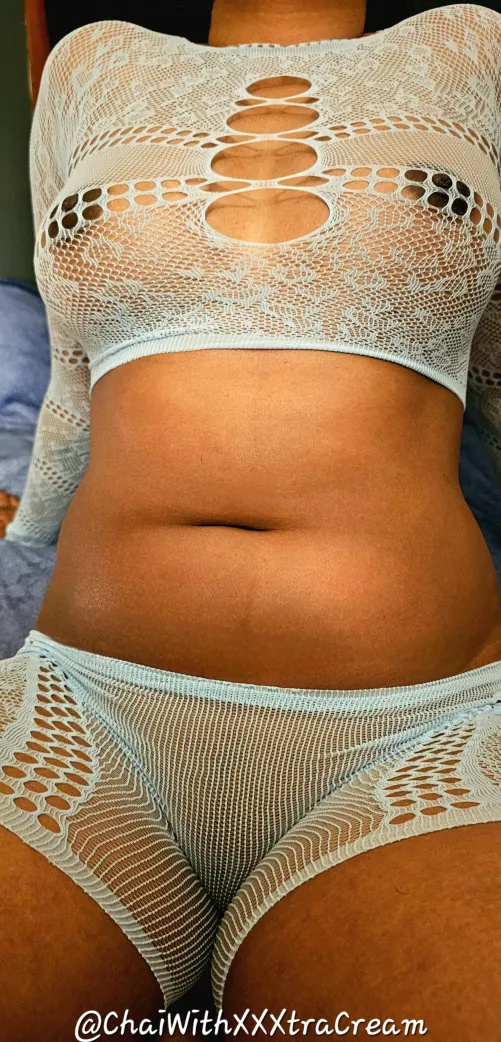 Dark nipples are so tantalizingly sexy