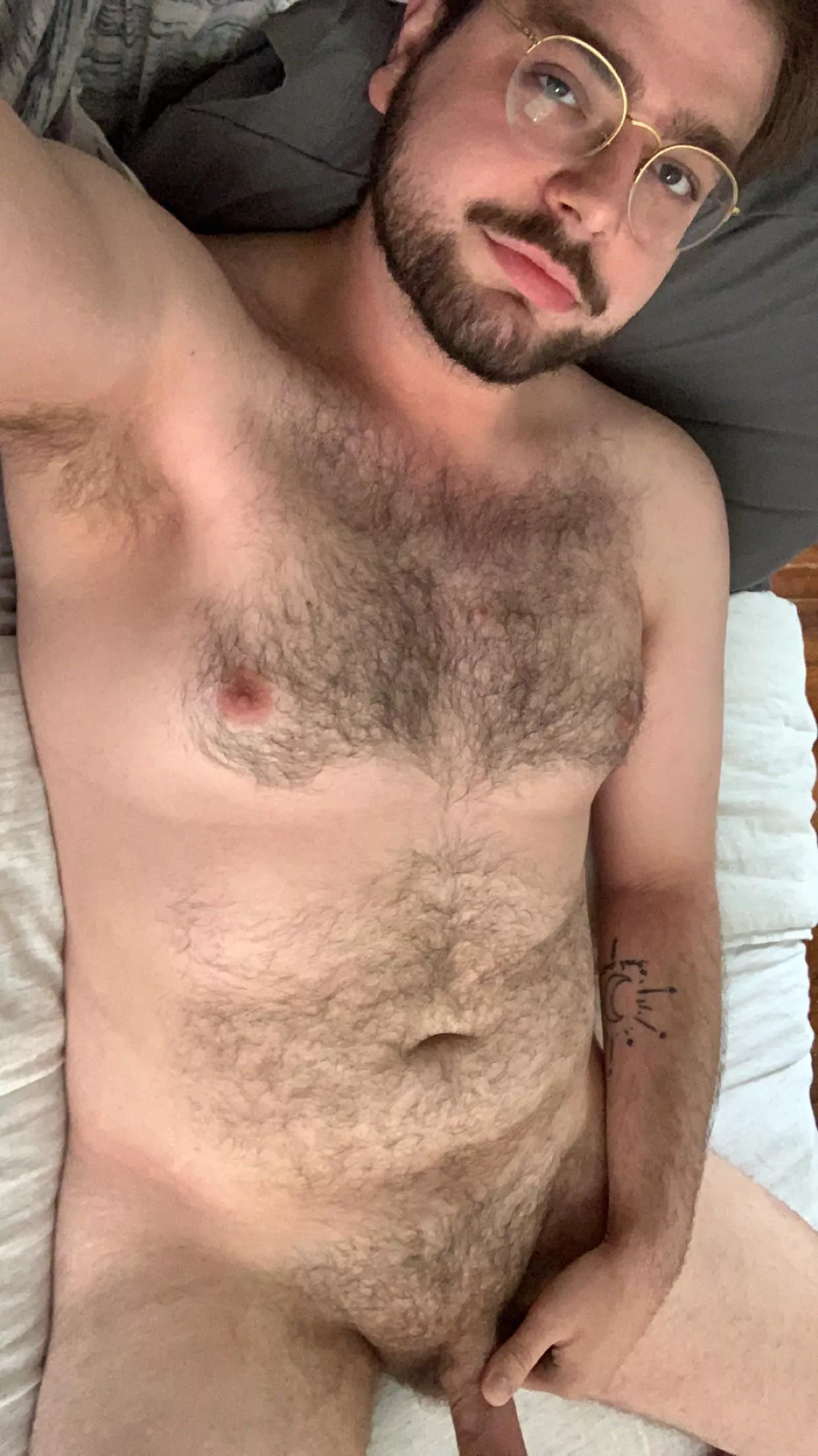 First time posting! How am I looking?