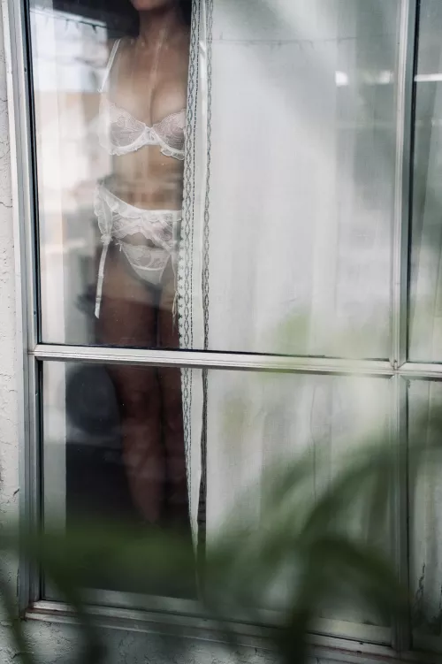 Ground control to peeping Tom 