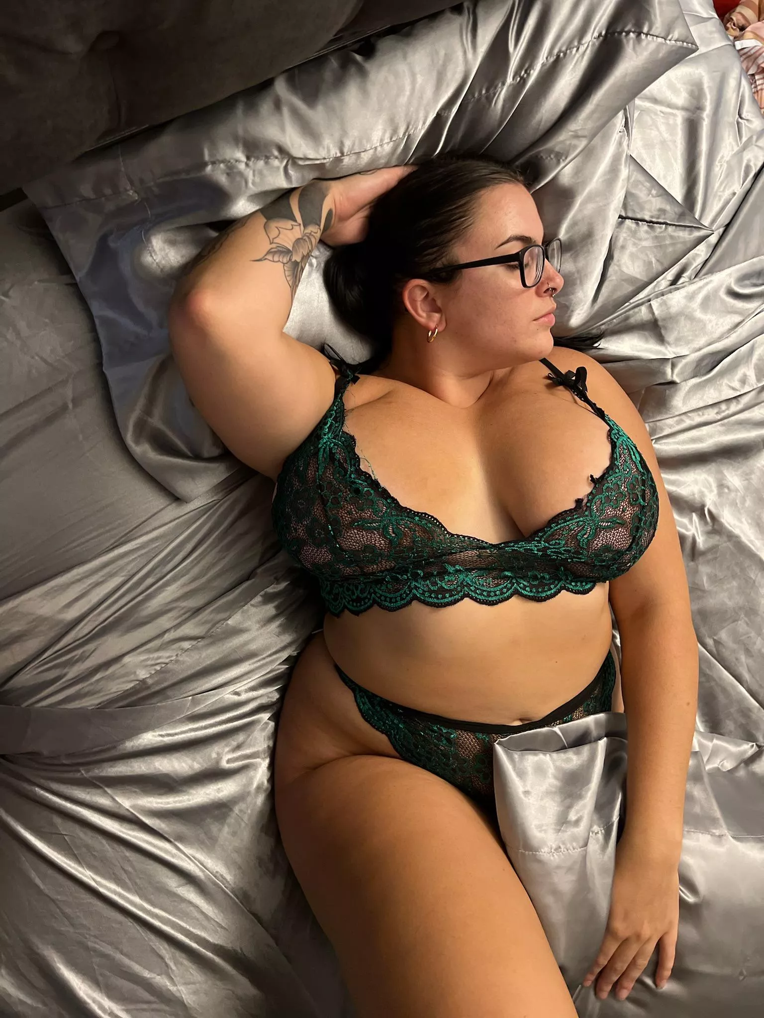 I am 22 years old, If you like my photo at least you till me how old you are. 