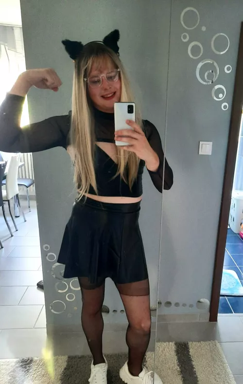 I'm a strong femboy 🤭😺