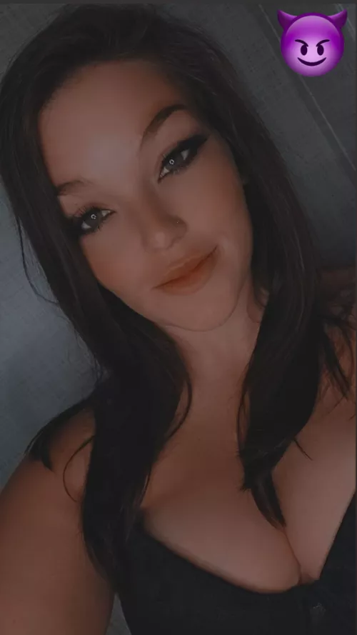 I'm ready to be a slut for you tonight 