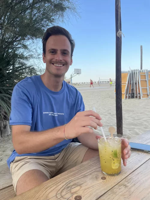 Just me happy at the beach :) hope you guys are having a great day 