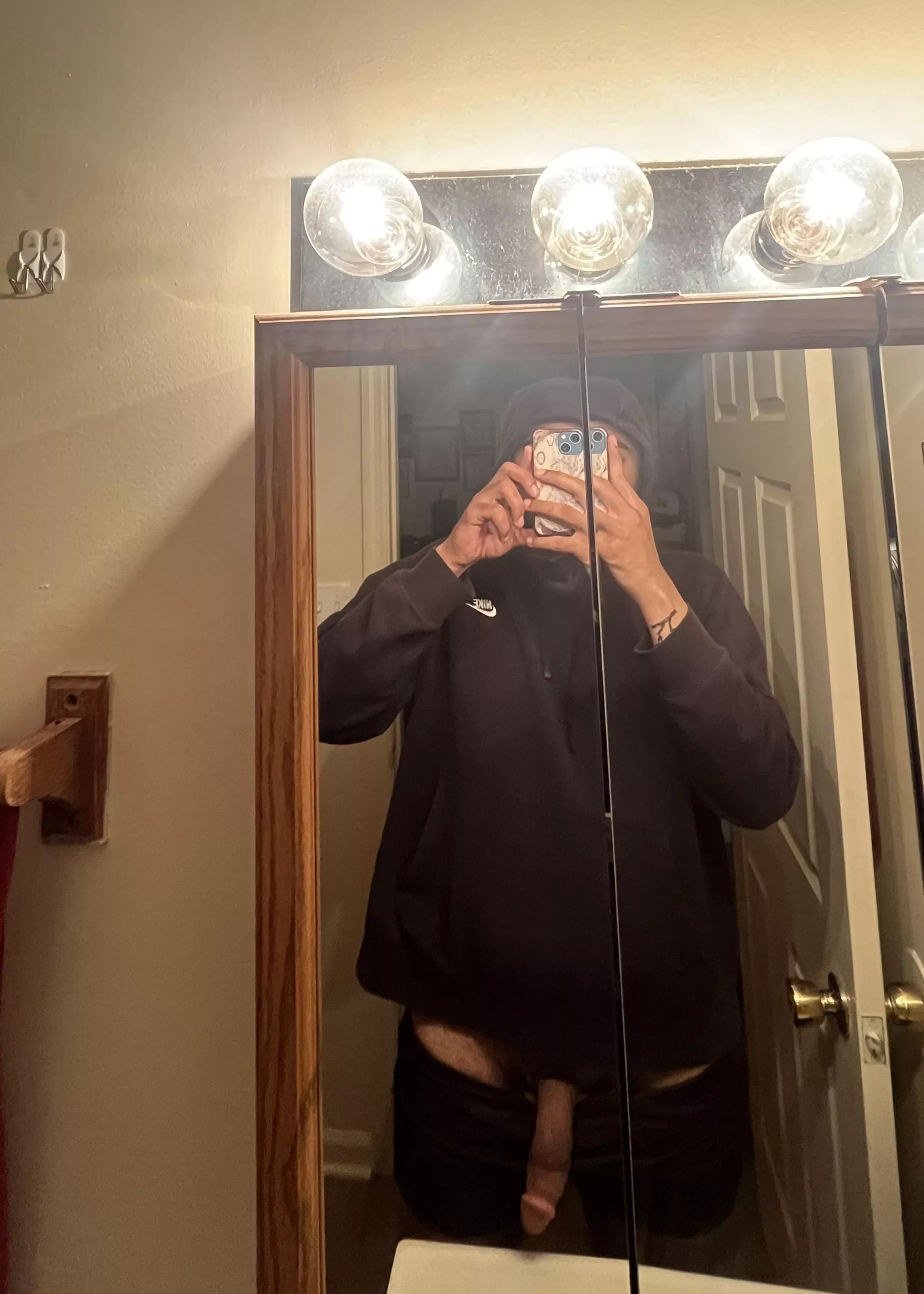 my friend told me to post here lol