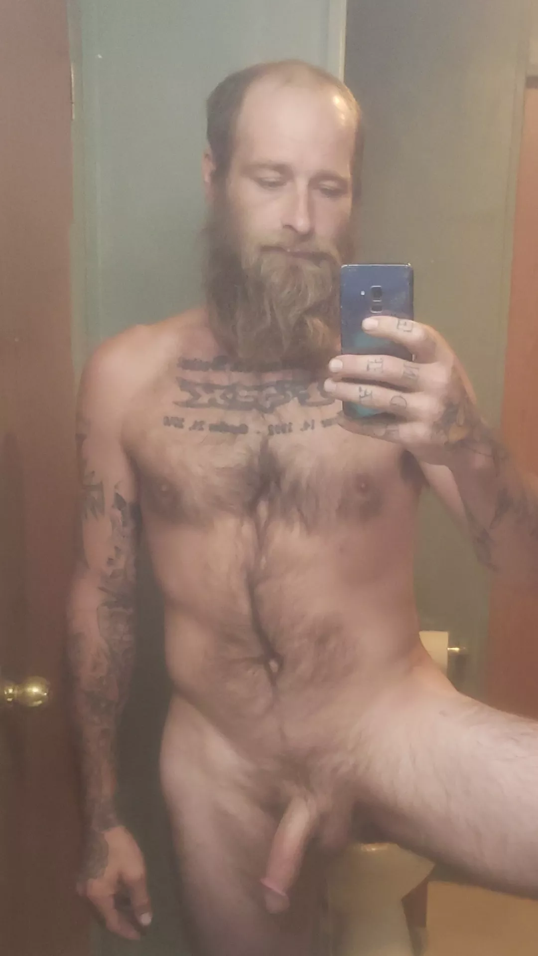 33 they say dad bods are better