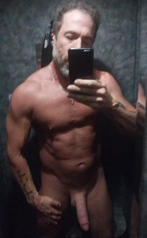 [45], 6', 191.4 lbs.