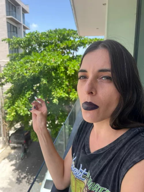 At what age did you discover this pleasure? 