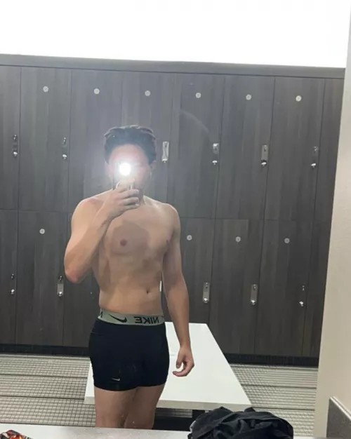 Empty locker room is the best