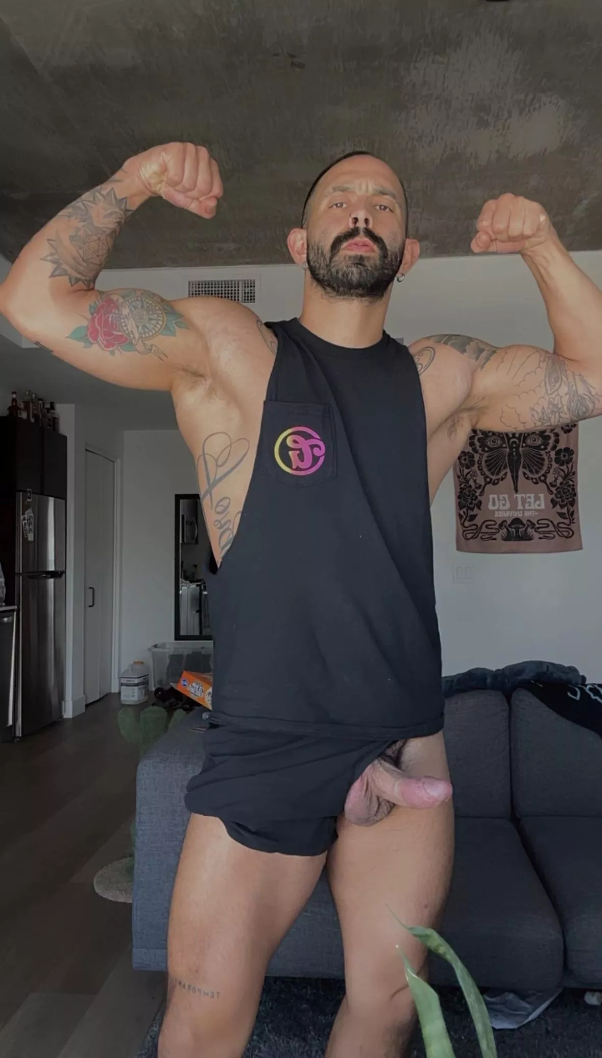 Good morning Bro, how’d you sleep? (31)