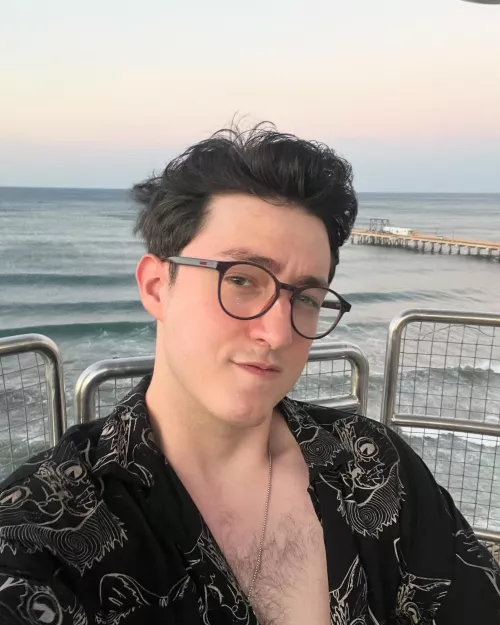 Hey! I’m new to the group looking for PS5 gaymers and friends