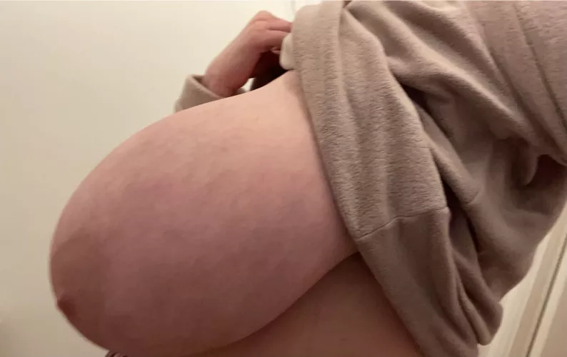 Massive side tiddies enough to impress you?