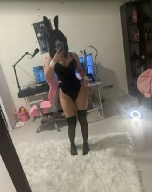 Rate me 1-10 and appreciate it 😊