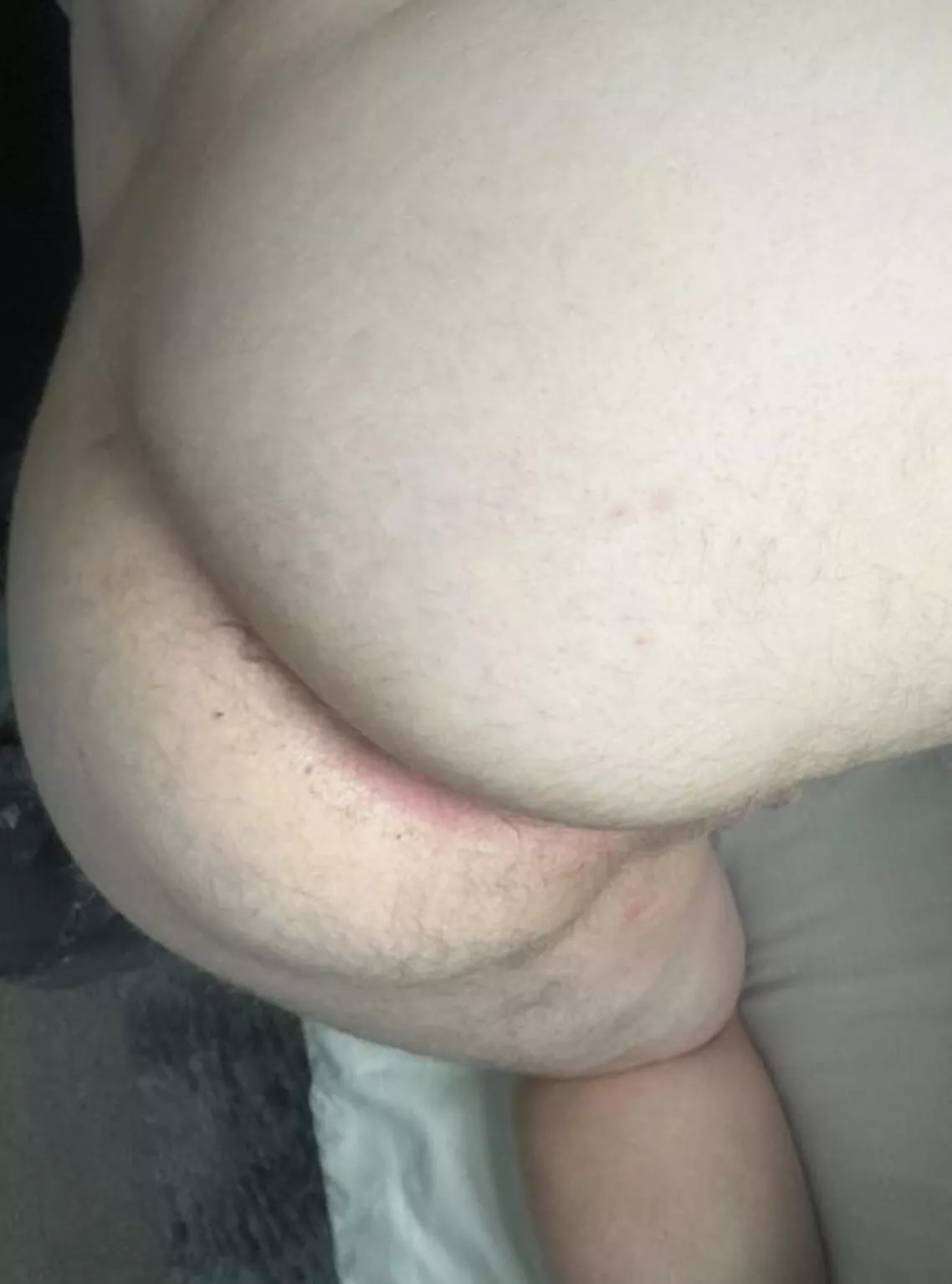 Anyone want this chubby ass ?  😬