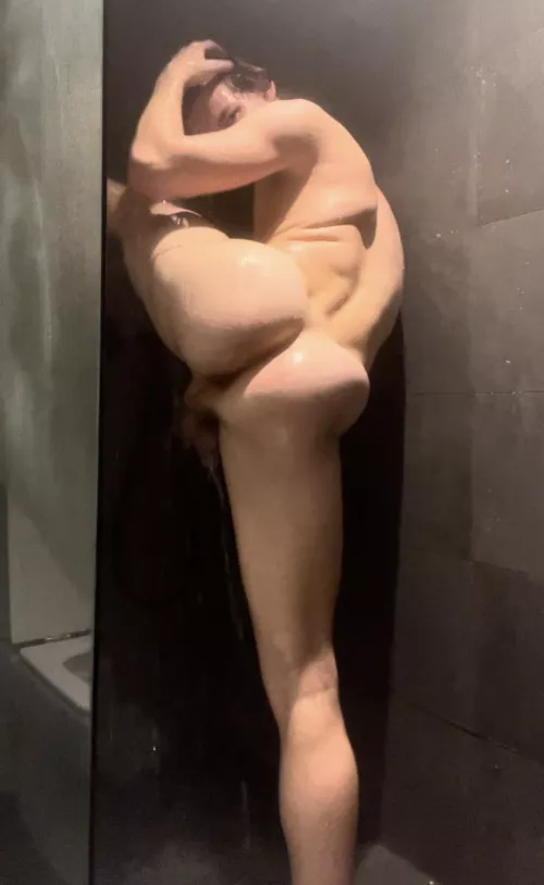 Can I shower for you on ft?