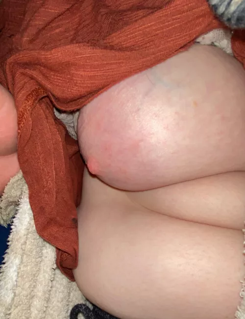 Full and ready to be pumped🥵