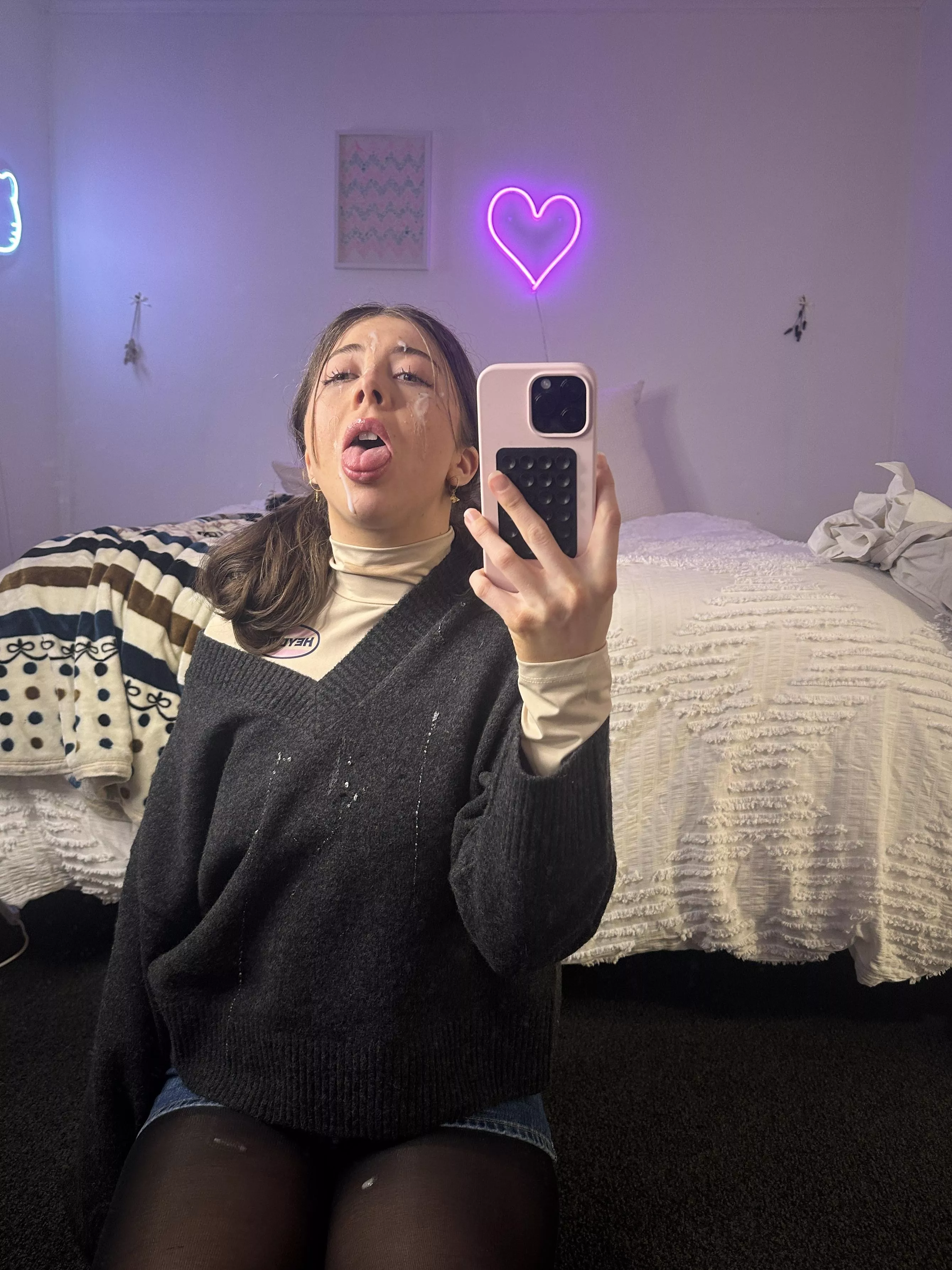 I love helping my friend get over his ex 

