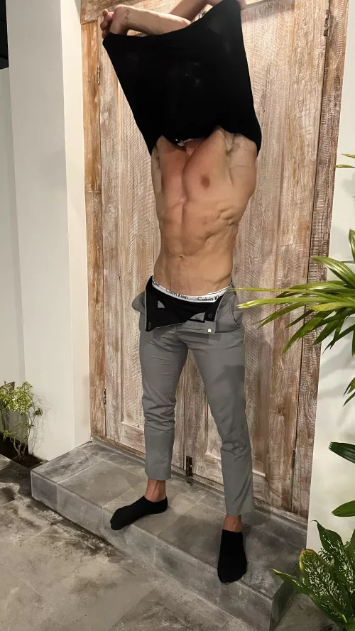 I need a boy in my dorm… now 😈😉