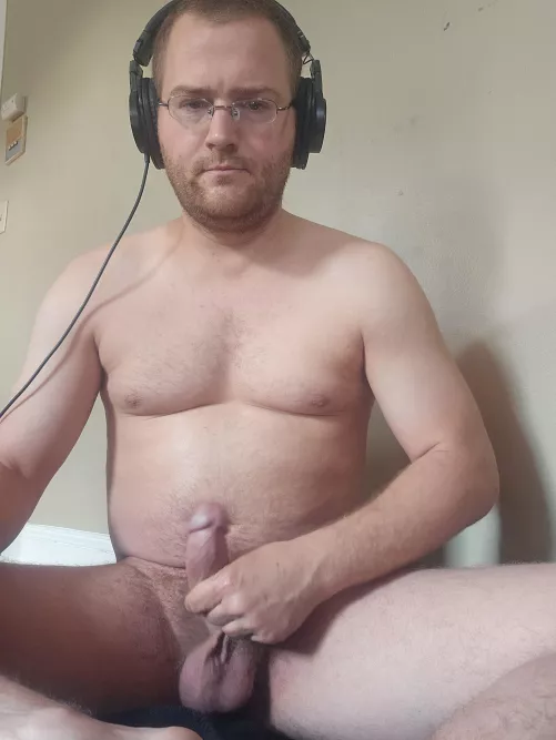 Resting bitch face bator