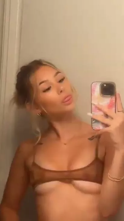 Searching for someone to fuck with, text me if you're interested