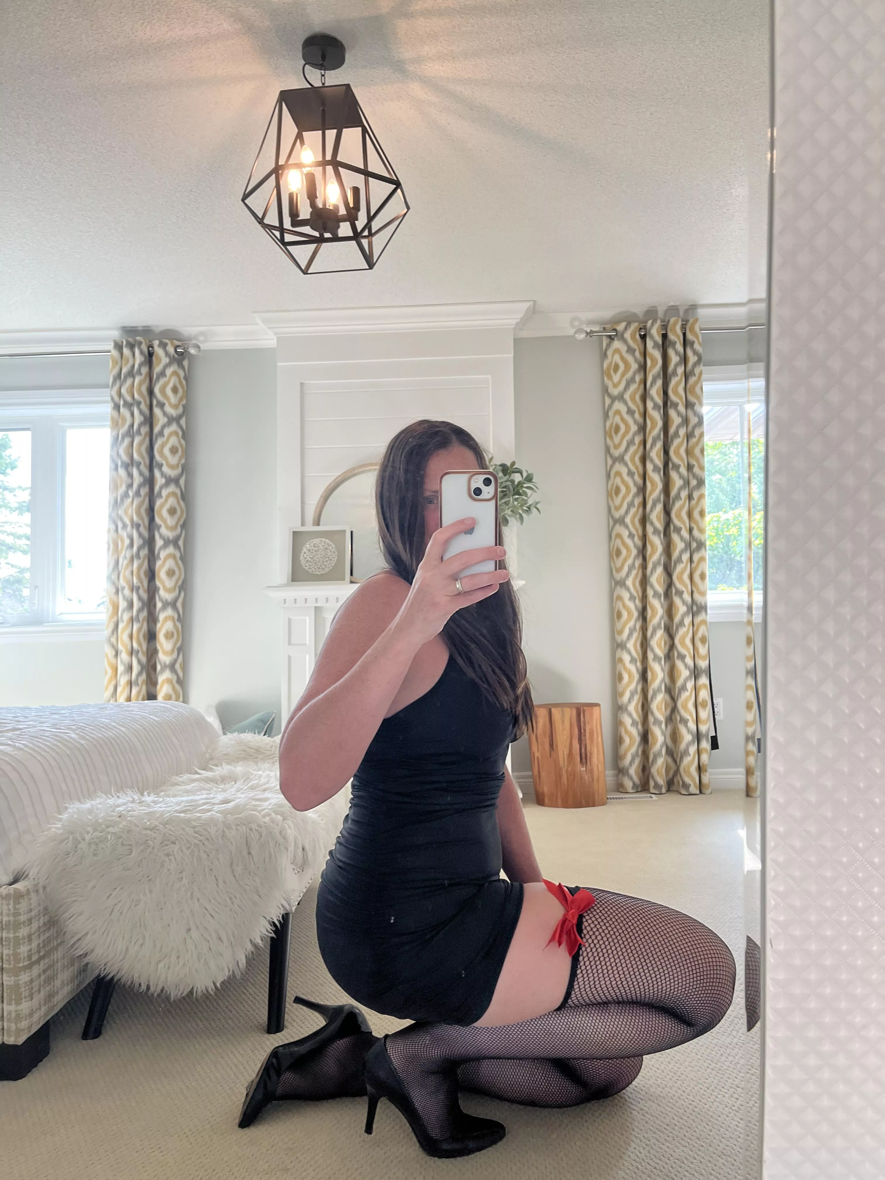 six foot barefeet, 6