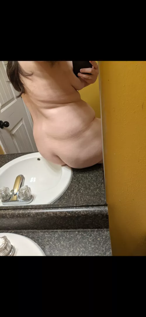 Who wants to appreciate my body :)
