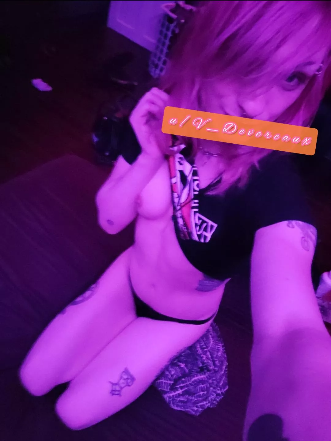 👋back at it again with the attention seeking behavior