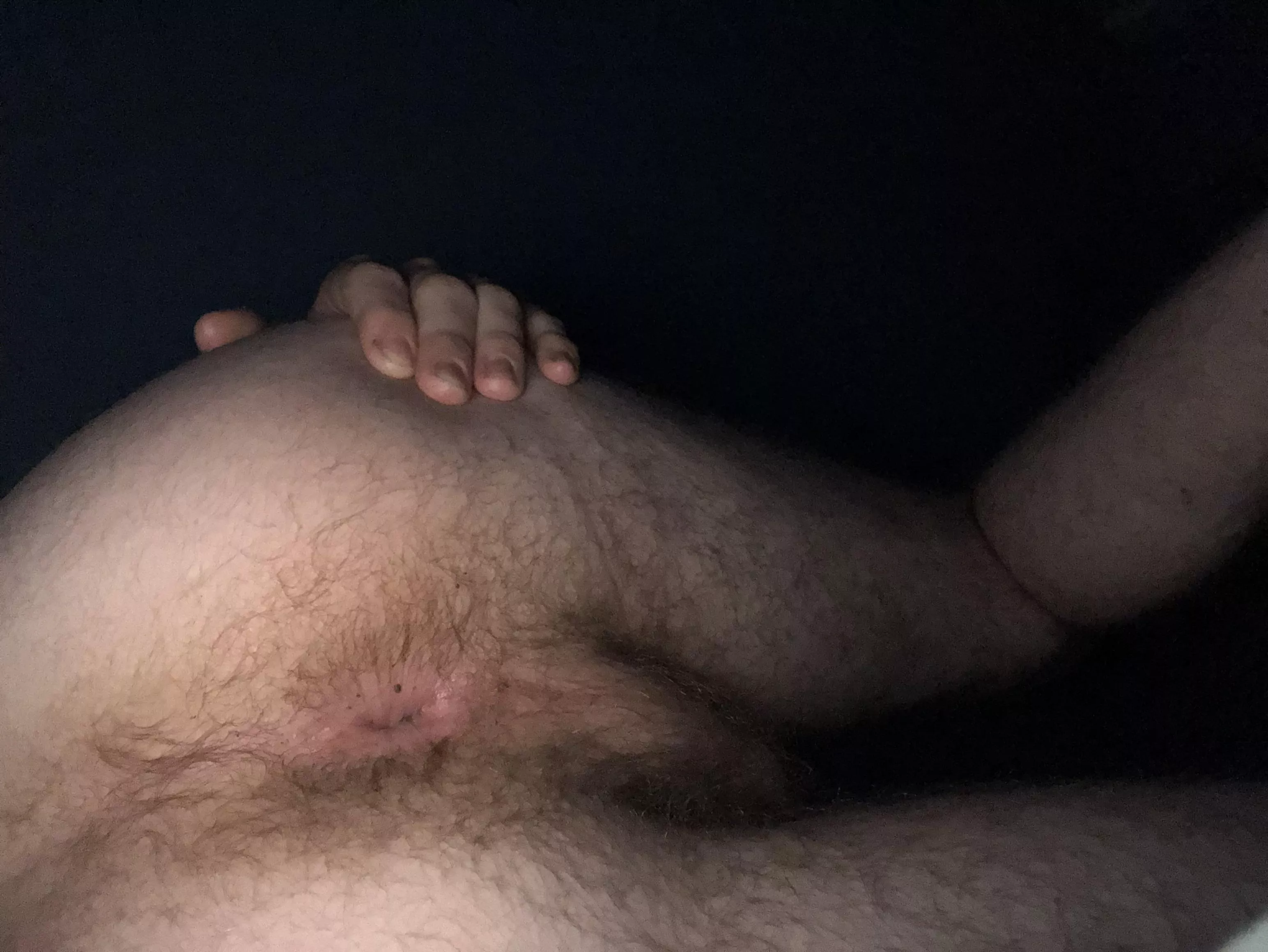 Bored and horny, anyone want to chat 