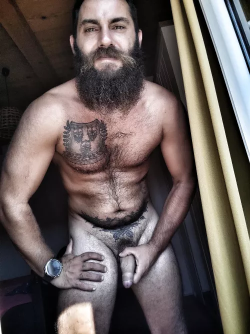 Can you give me a hand ?