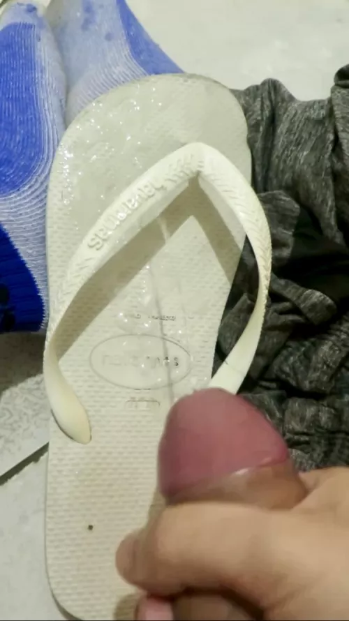 could cover all my dirty fliflopps