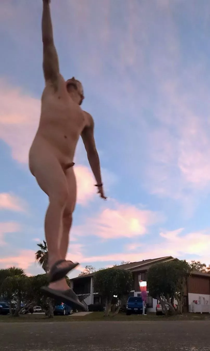 First time playing 🏀 clothes-free - and it was amazing. 