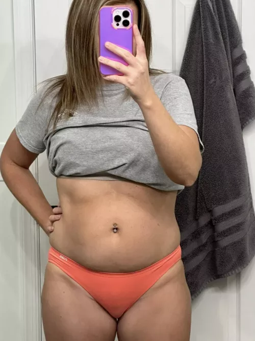 I send my husband a picture of my panties every day…unless I’m not wearing any